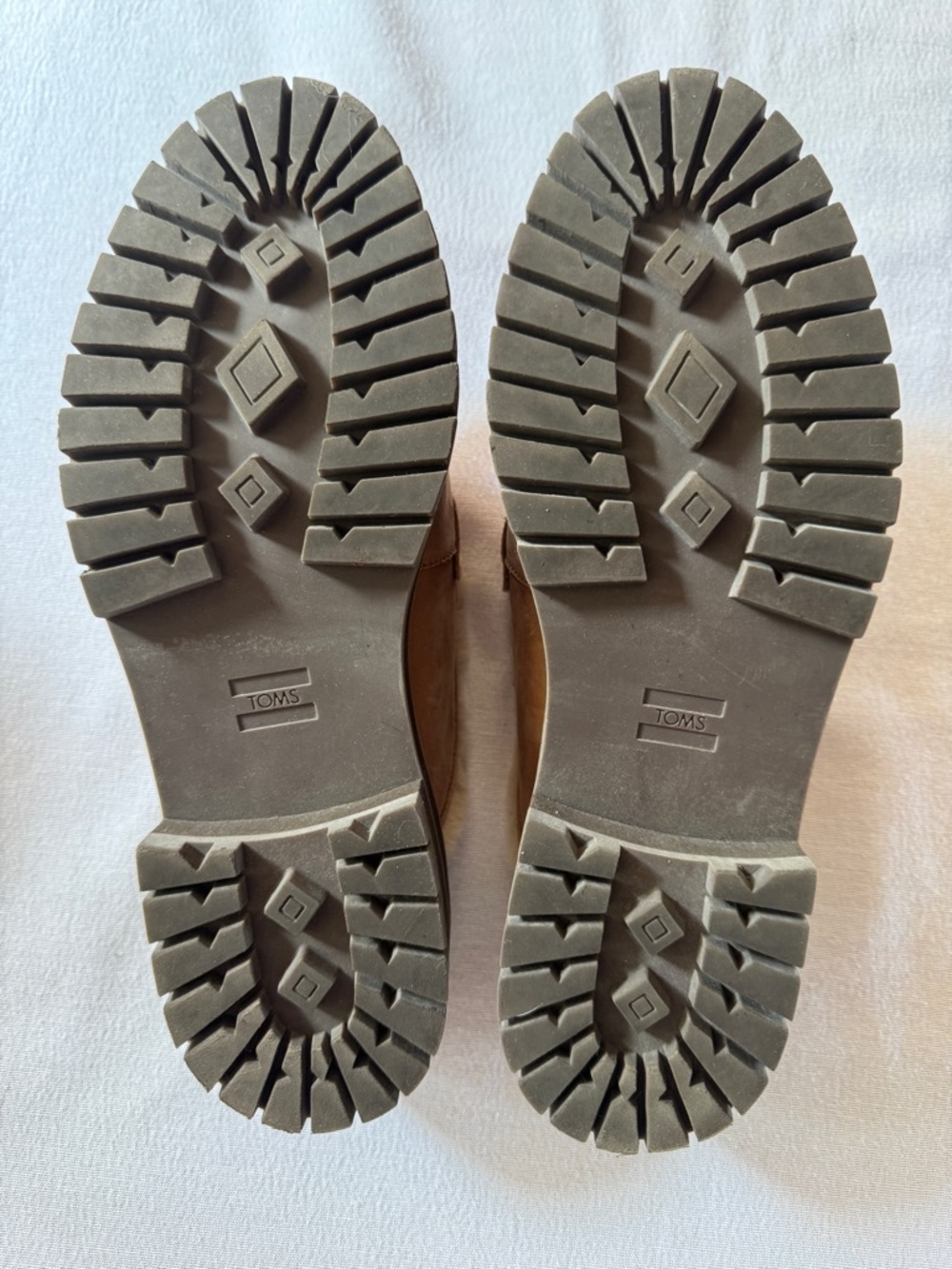 TOMS Cara Tan Leather Faux Fur Lined Penny Loafer Mule Lug Sole Shoes Size 8.5 - Picture 7 of 10